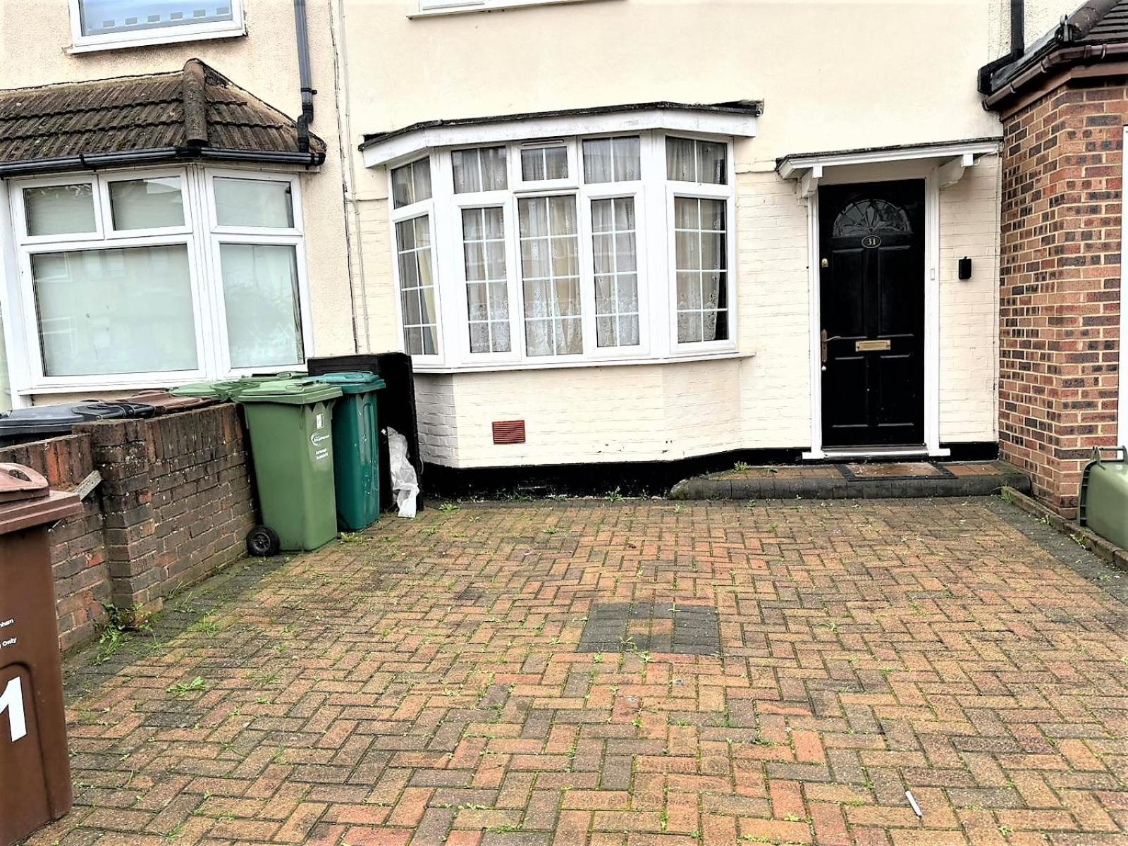 London Luxury 5 Bedroom House 2 Min Walk To The Tube Station Dagenham Buitenkant foto
